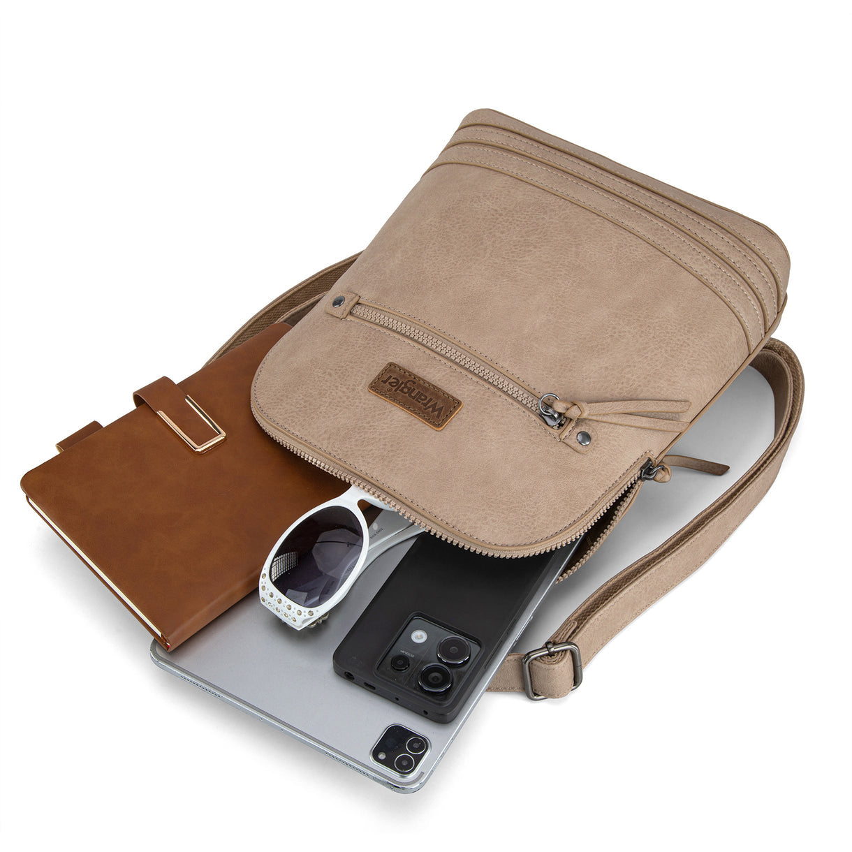 Wrangler Classic Dome Zippered Backpack - Tan
