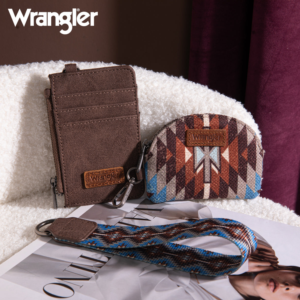 Wrangler Southwestern Art Print Dual Pouch Wristlet - Coffee